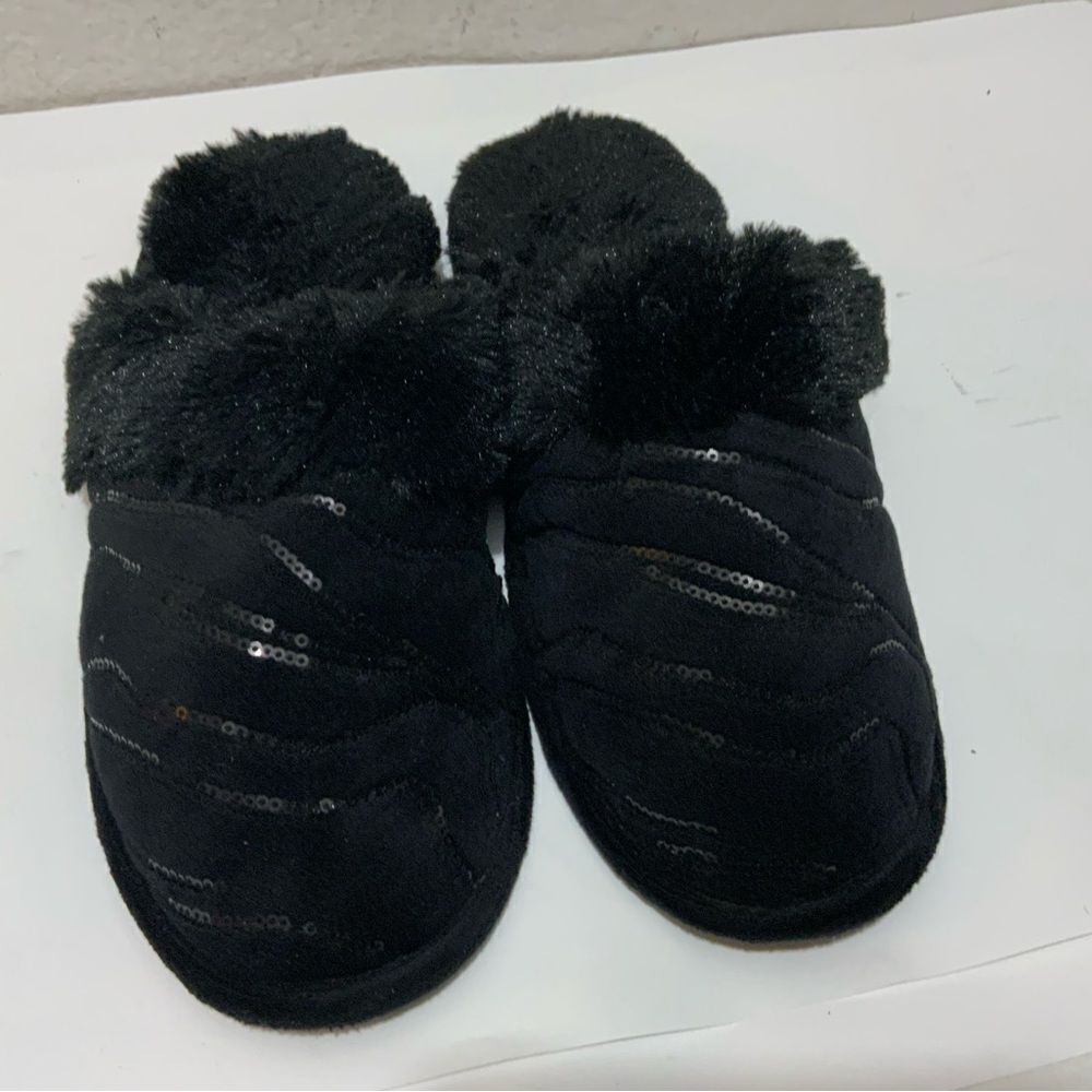 Dearfoams black clogs  Sequined Slippers large 9-10